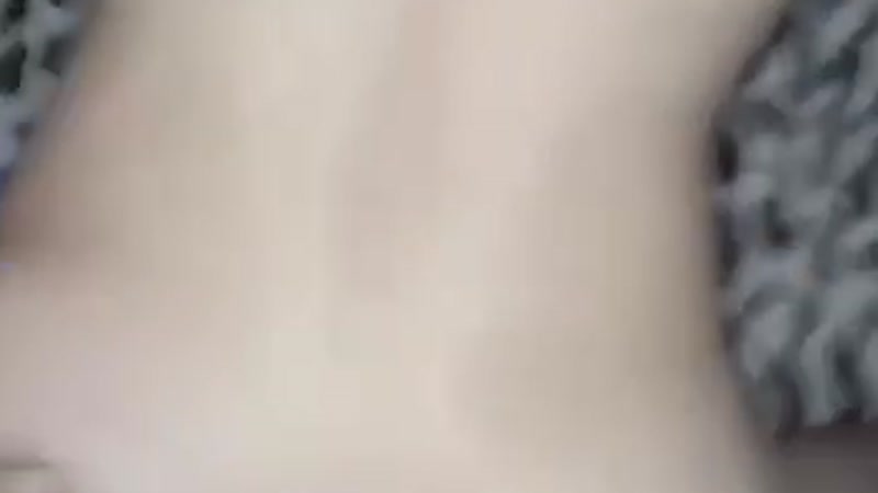 Chịch bé yêu dâm sướng rên rỉ trên giường